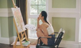 花俏女郎电影在线观看,时尚魅影，在线绽放