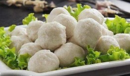 盐焗小鱼丸爆料方法视频,视频揭秘家常美味