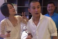 爆料娱乐圈八卦博主,揭秘明星背后的惊人真相！